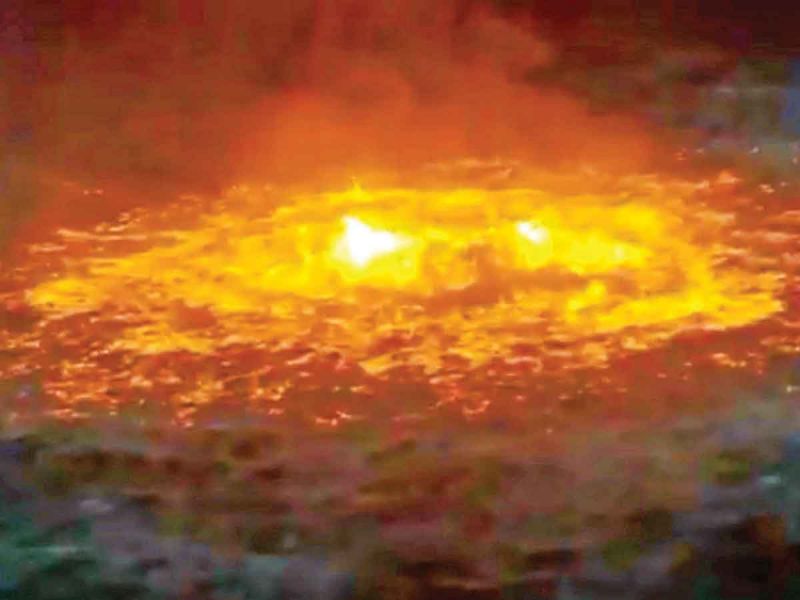 Arde el Golfo de México; se incendia ducto submarino de Pemex