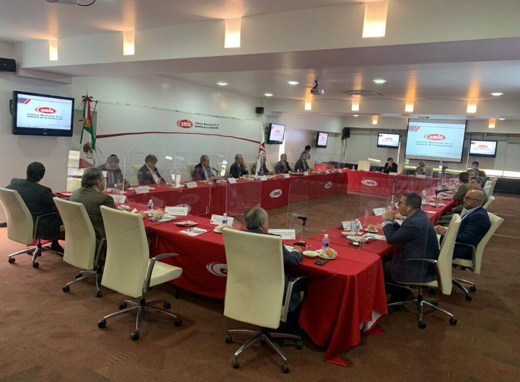 Presenta Netzahualcóyotl Salvatierra agenda para reestructura en Concamin