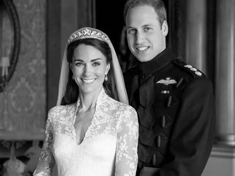 Kate Middleton y el príncipe William comparten foto inédita de boda en su 13 aniversario