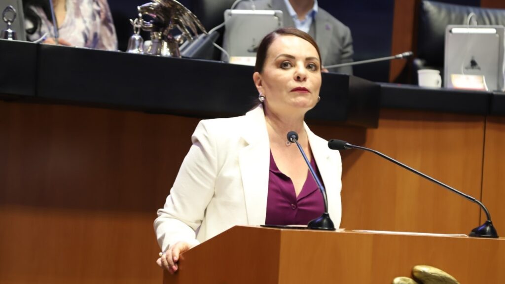 Plantean senadores del PVEM que gobierno genere energía renovable para sus inmuebles