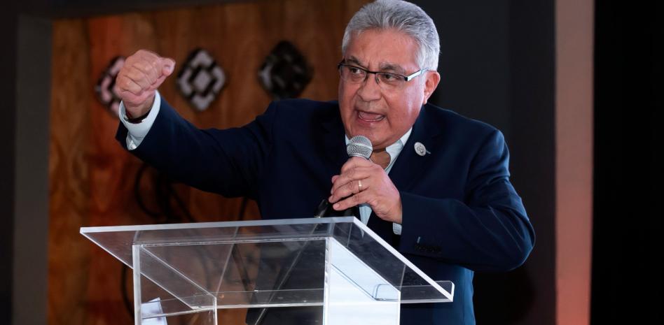 Gobierno y partidos de derecha, abiertos adversarios de trabajadores: SNTE