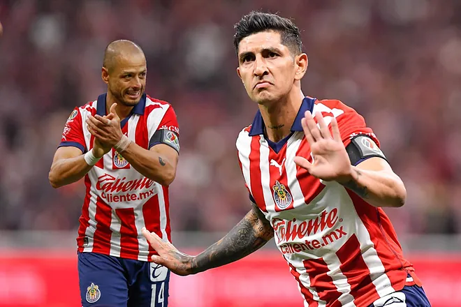 Pocho Guzmán cita a Chicharito para cobrarse venganza ante América